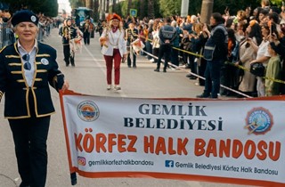 Körfez Halk Bandosu Karnavalda Göz Doldurdu